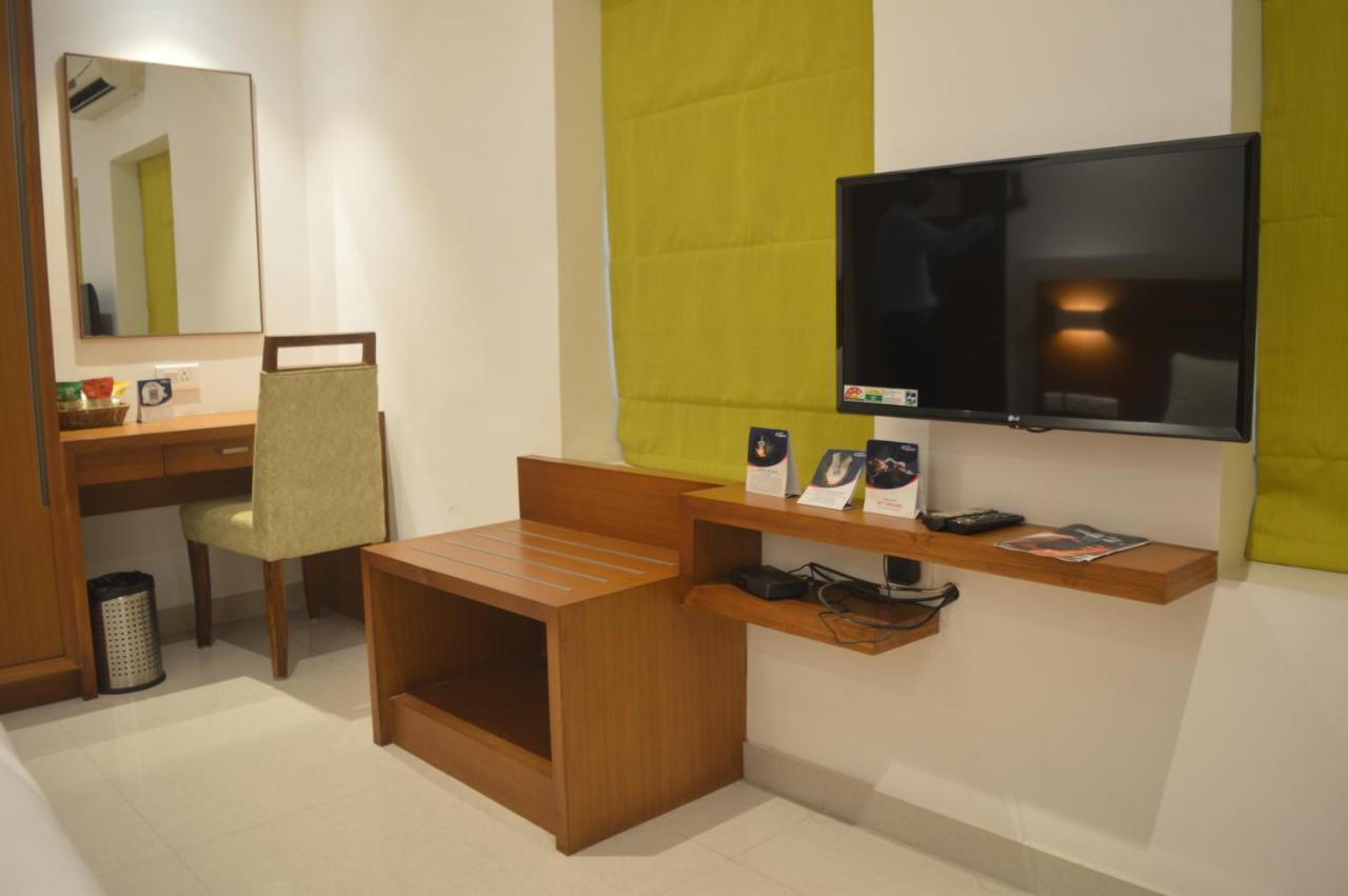 Hotel Apsara Shoranur Kültér fotó